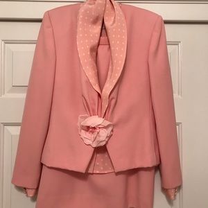 Couture Carolyne Roehm Pink Wool Skirt Jacket Suit Size 12